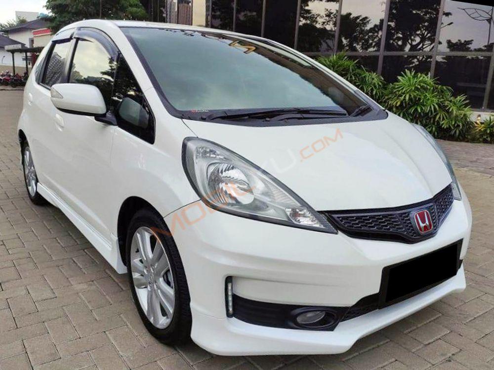 Mobil Honda Jazz 2012