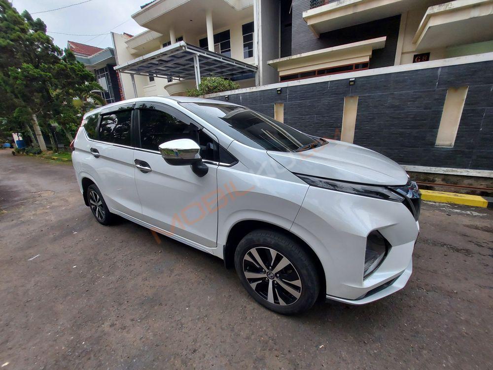 Mobil Nissan Livina 2020