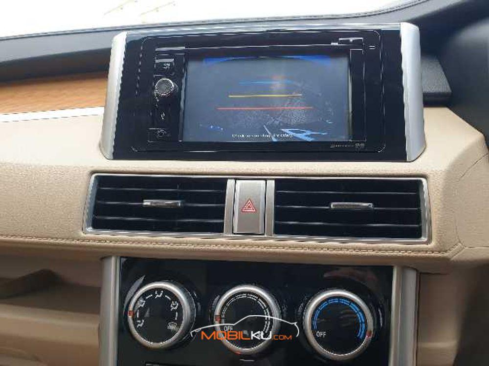 Mobil Mitsubishi Xpander 2019