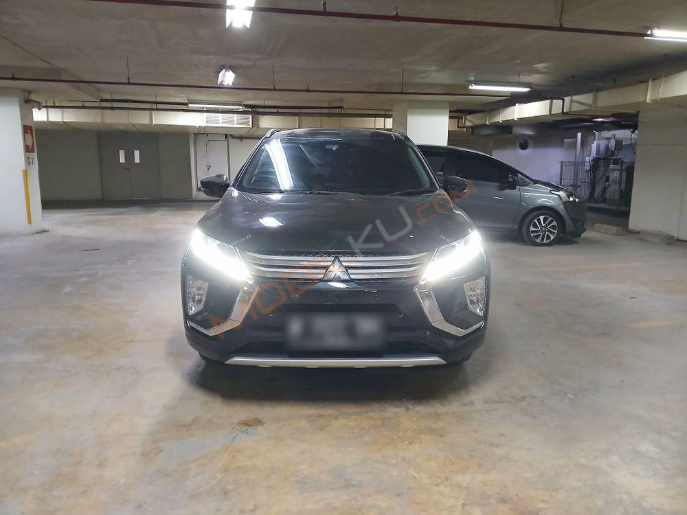 Mobil Mitsubishi Eclipse Cross 2020