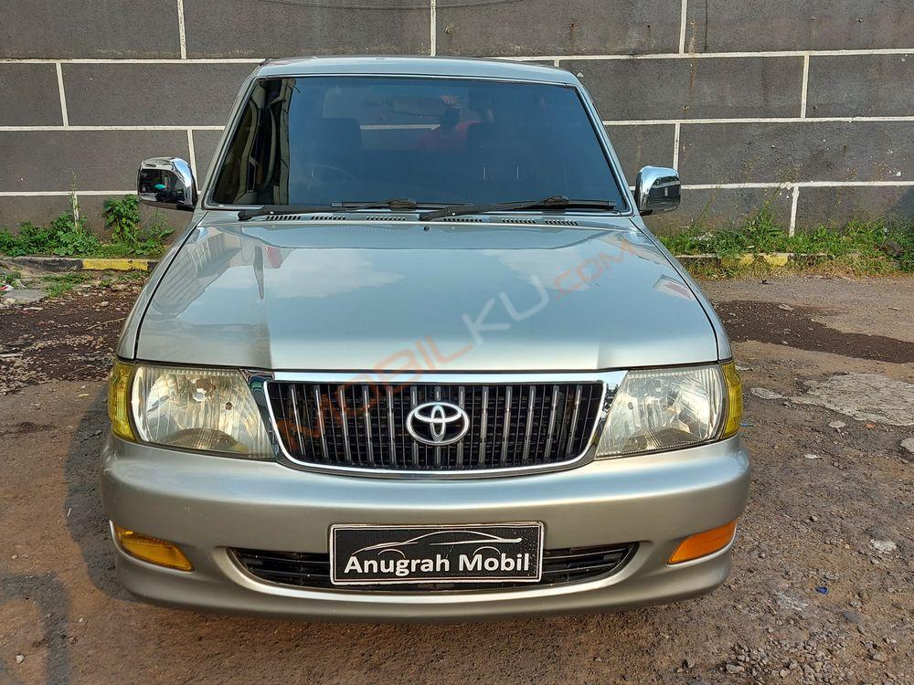 Mobil Toyota Kijang 2003