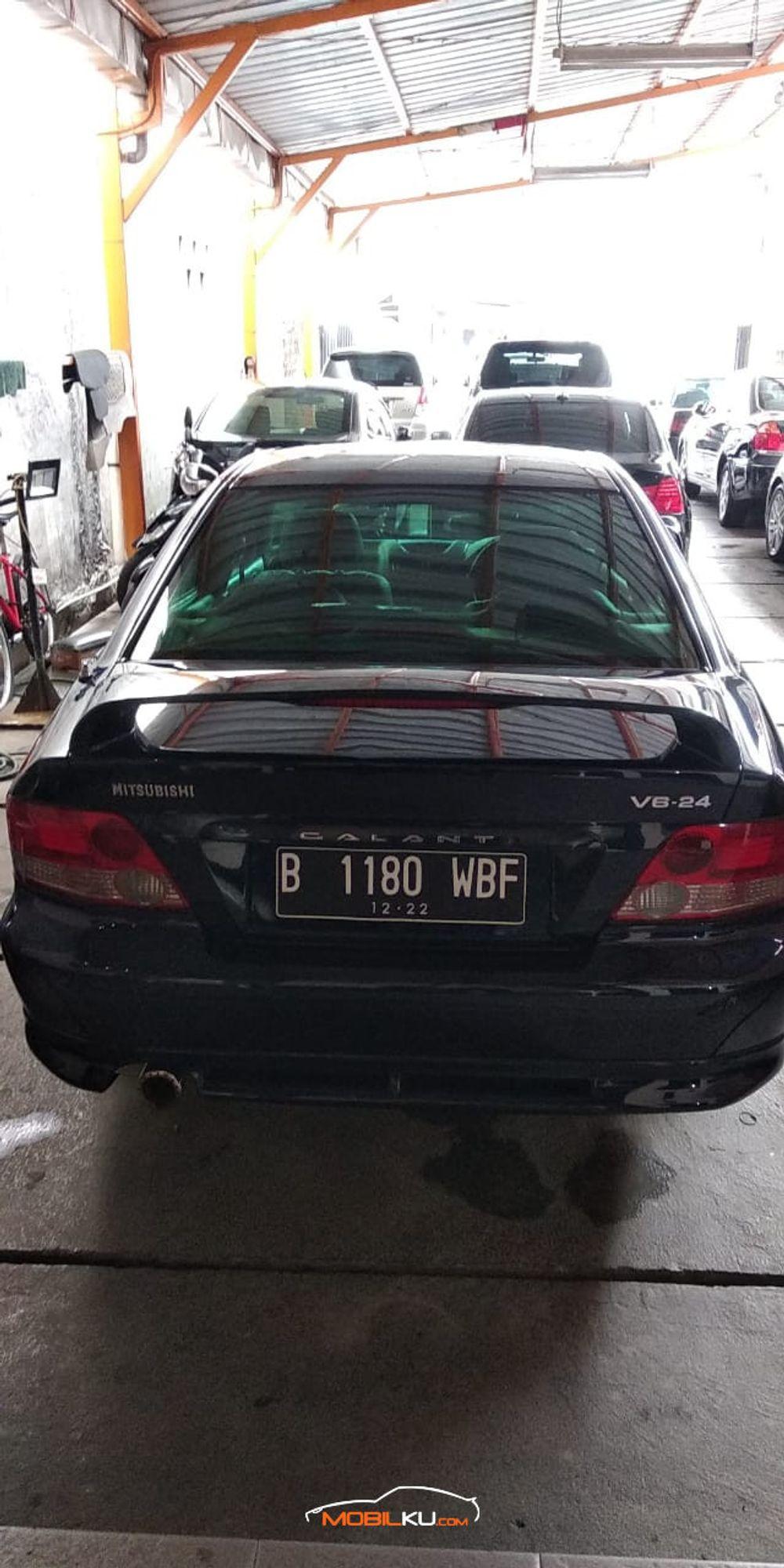 Mobil Mitsubishi Galant 1998