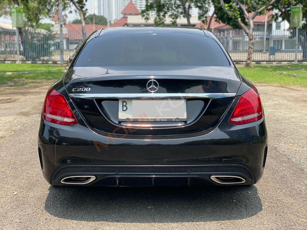 Mobil Mercedes-Benz C-Class 2018
