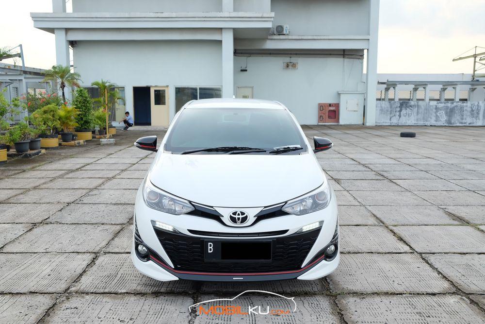 Mobil Toyota Yaris 2019