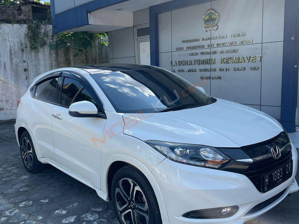 Mobil Honda HR-V 2015