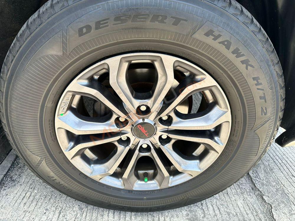 Mobil Toyota Fortuner 2015