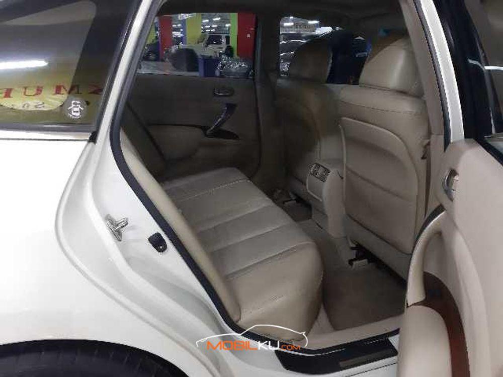 Mobil Nissan Teana 2013