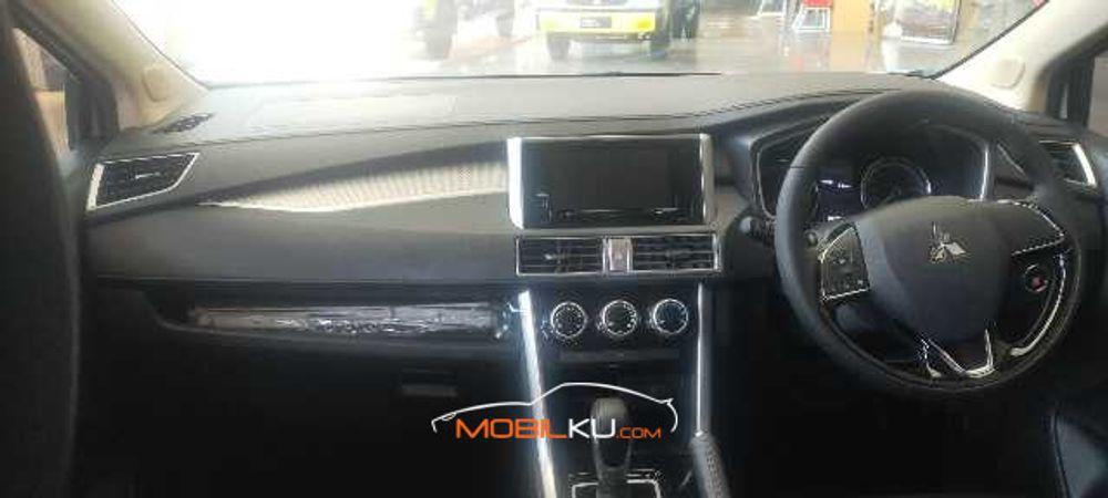 Mobil Mitsubishi Xpander 2021