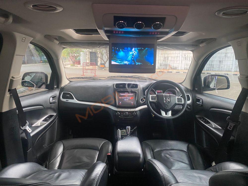 Mobil Dodge Journey 2014