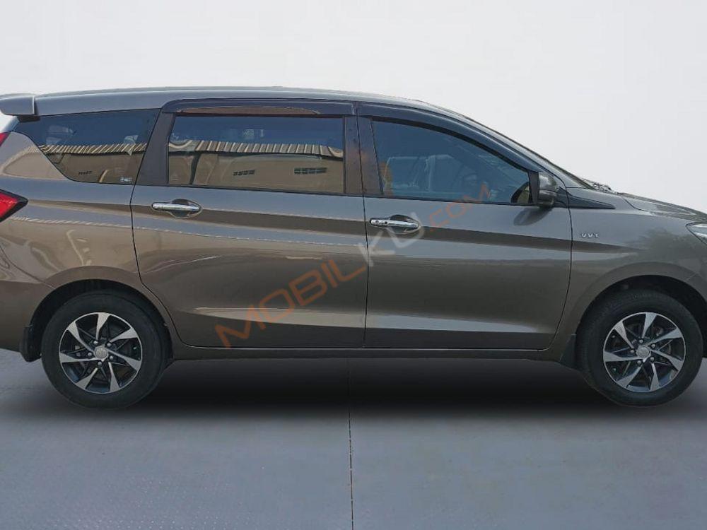 Mobil Suzuki Ertiga 2019