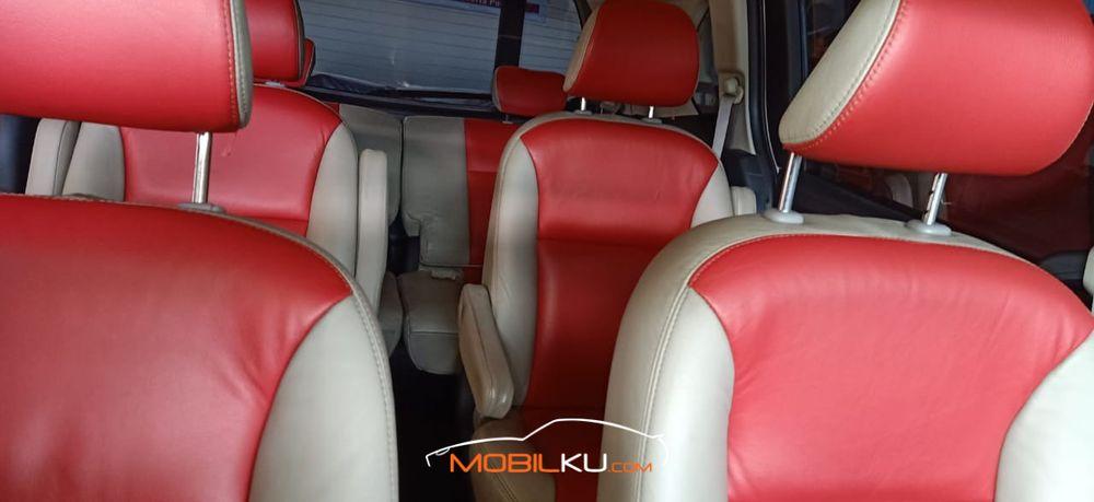 Mobil Honda Freed 2012