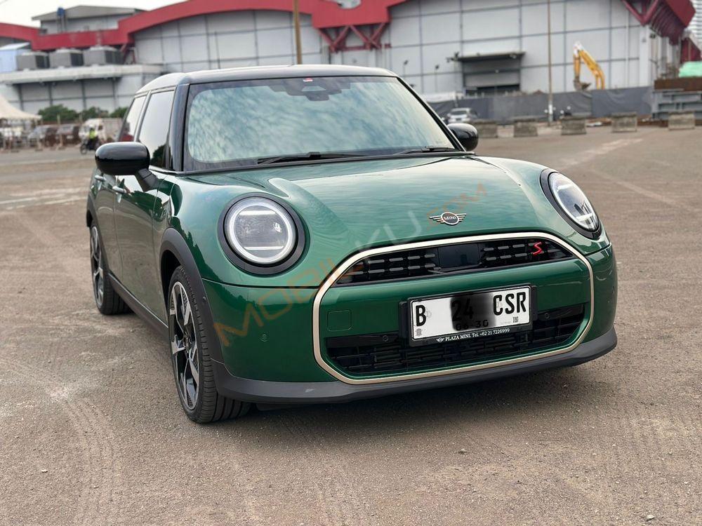 Mobil MINI 5-Door 2024