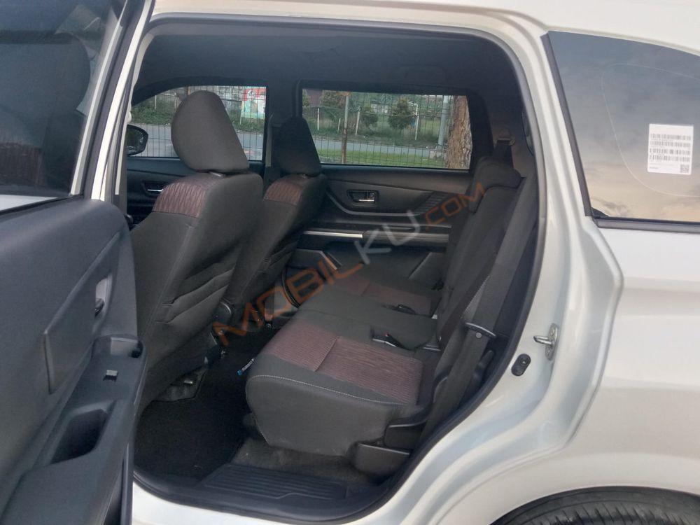 Mobil Toyota Avanza 2022