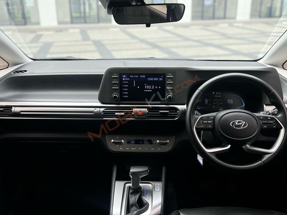 Mobil Hyundai Stargazer 2022