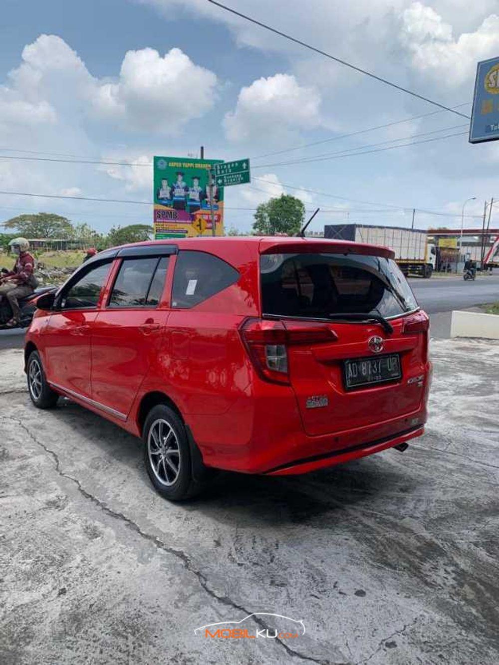 Mobil Toyota Calya 2018