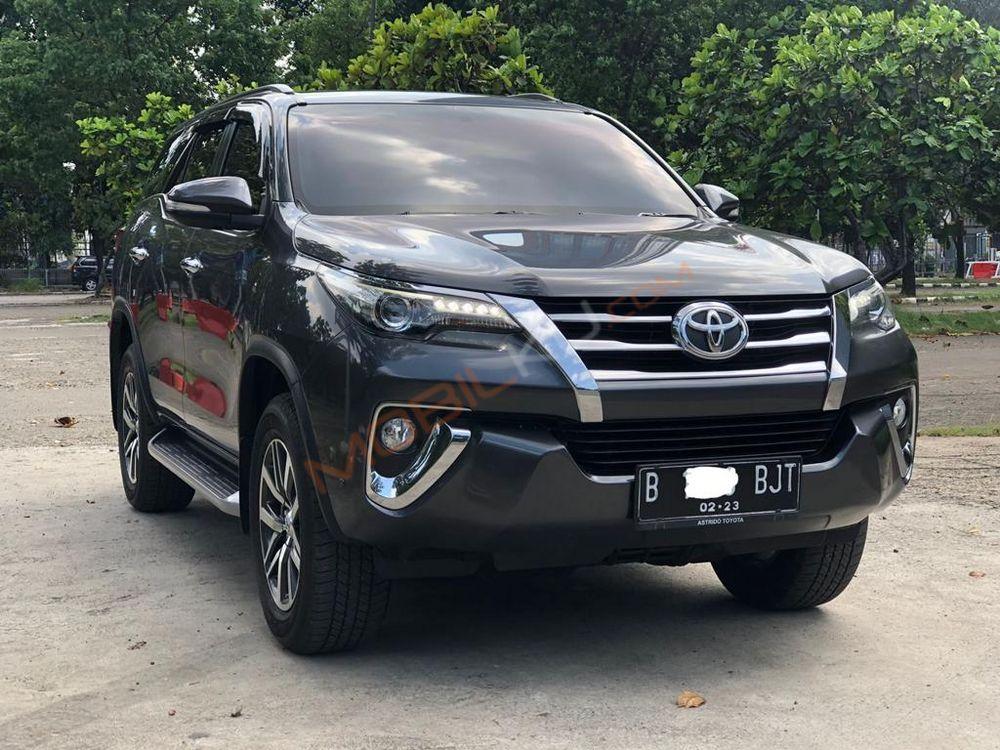 Mobil Toyota Fortuner 2017