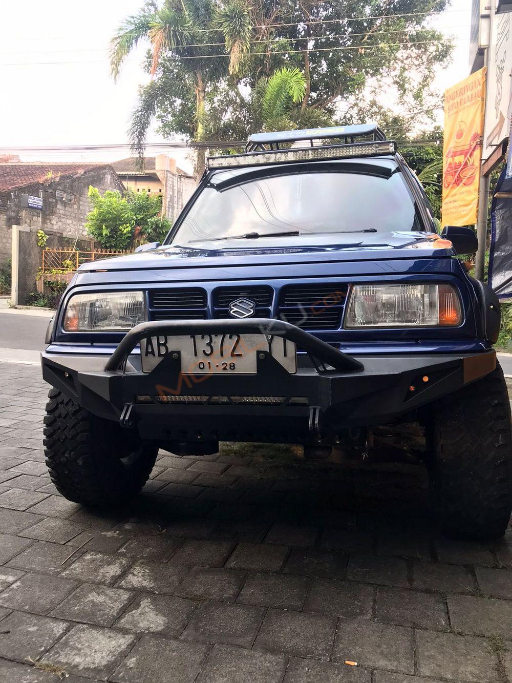 Mobil Suzuki Sidekick 2000
