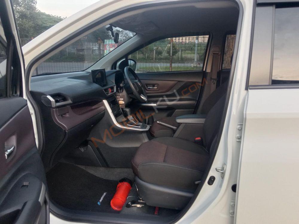Mobil Toyota Avanza 2022
