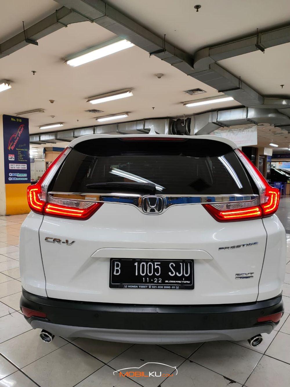 Mobil Honda CR-V 2017