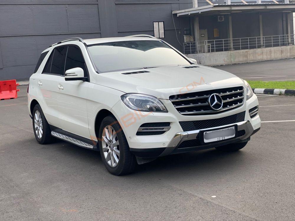 Mobil Mercedes-Benz ML 2013