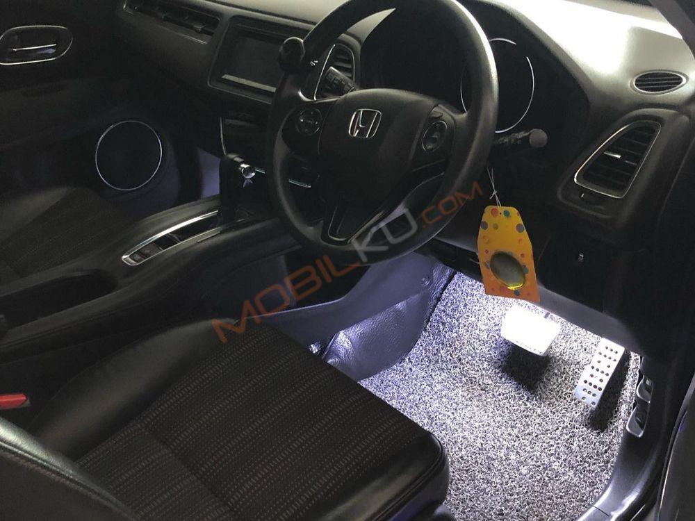 Mobil Honda HR-V 2016