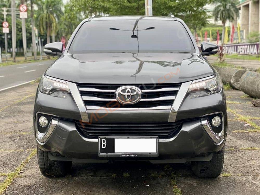 Mobil Toyota Fortuner 2017