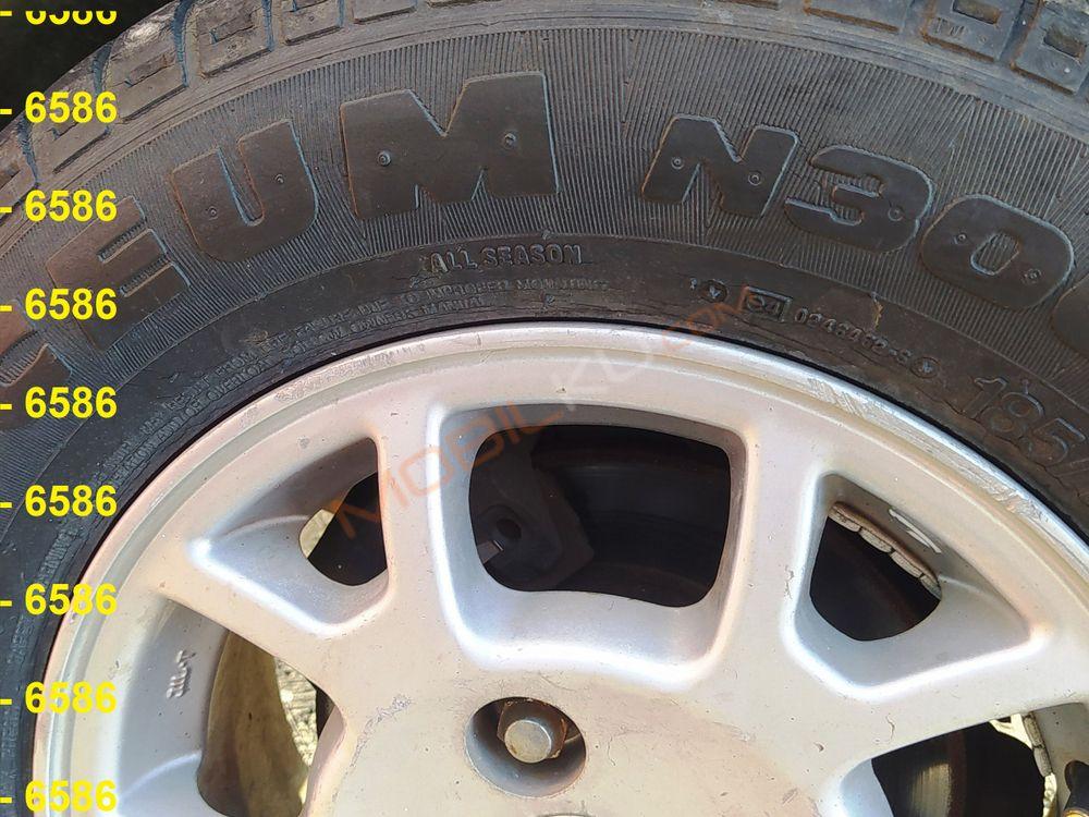 Mobil Daihatsu Zebra 2006