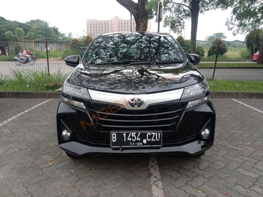 Mobil Toyota Avanza 2021