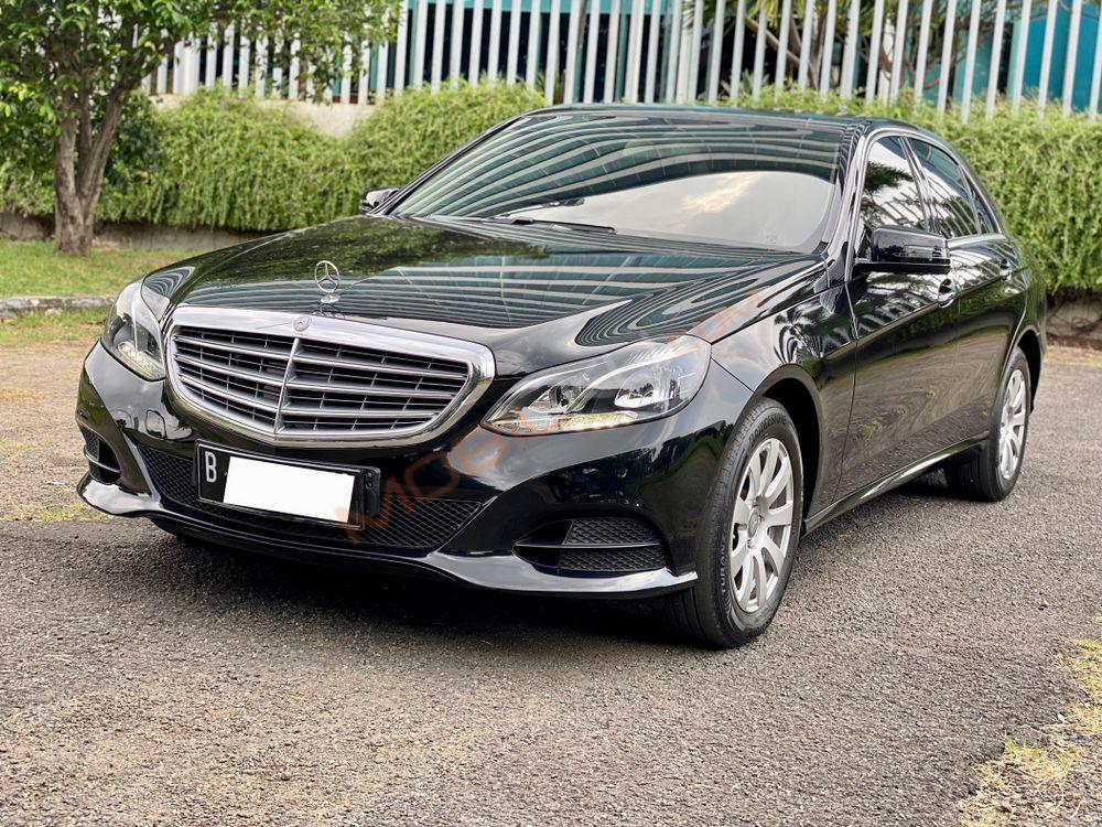 Mobil Mercedes-Benz E-Class 2016
