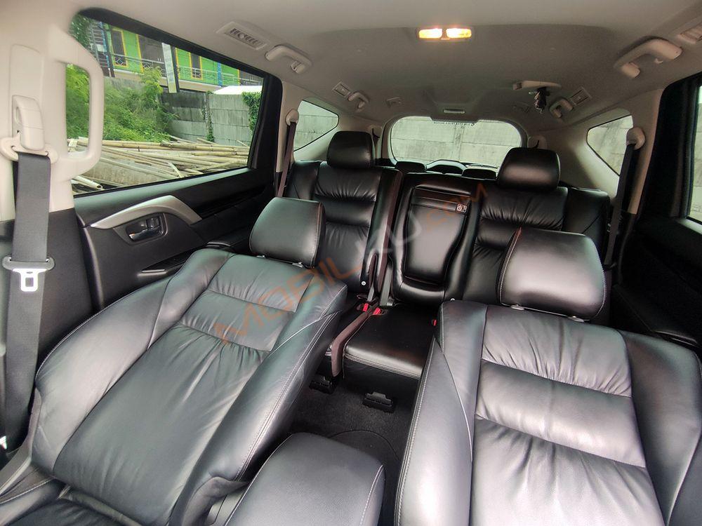 Mobil Mitsubishi Pajero Sport 2022