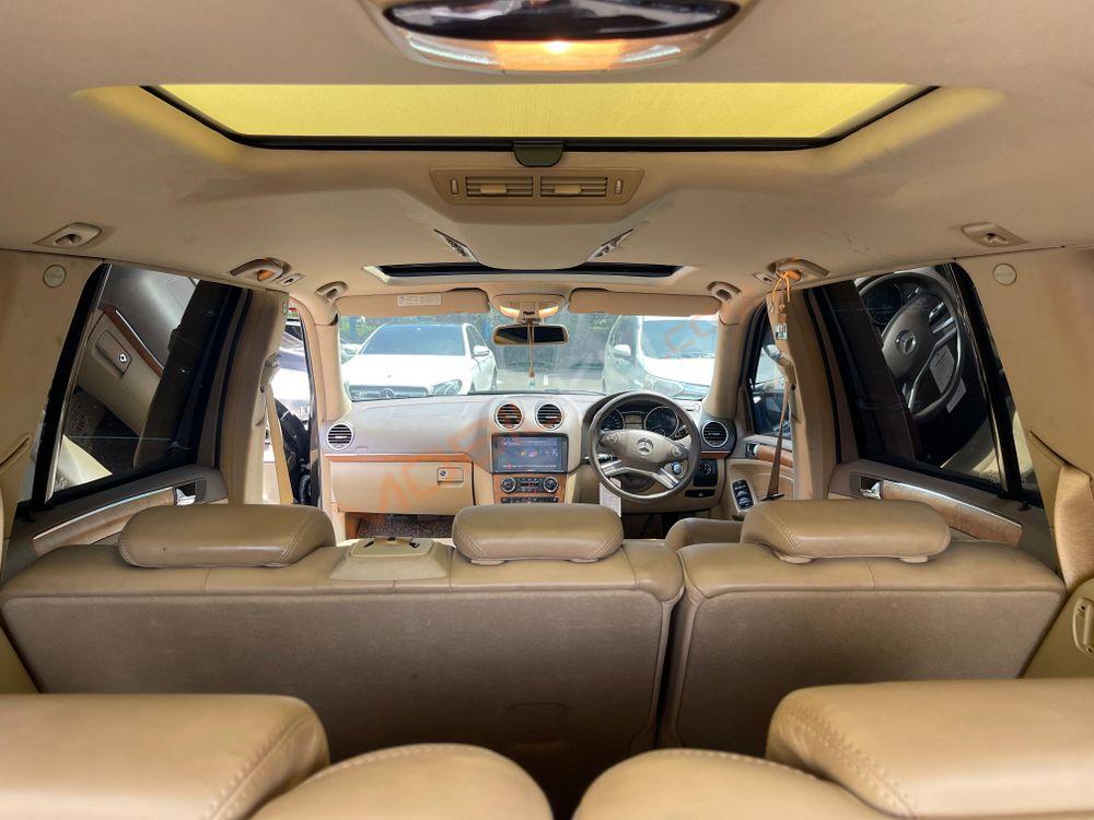 Mobil Mercedes-Benz GL 2009