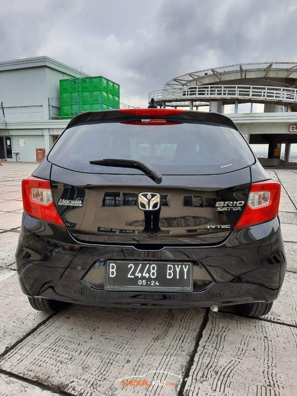 Mobil Honda Brio 2019