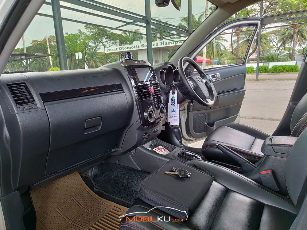 Mobil Daihatsu Terios 2016