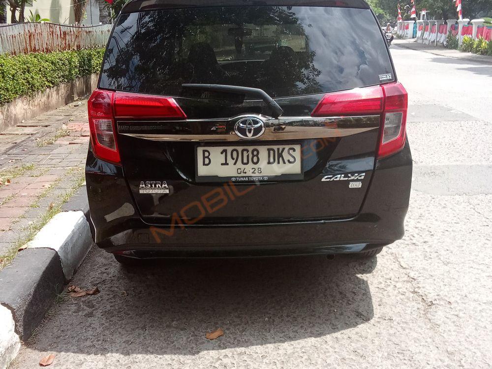 Mobil Toyota Calya 2023