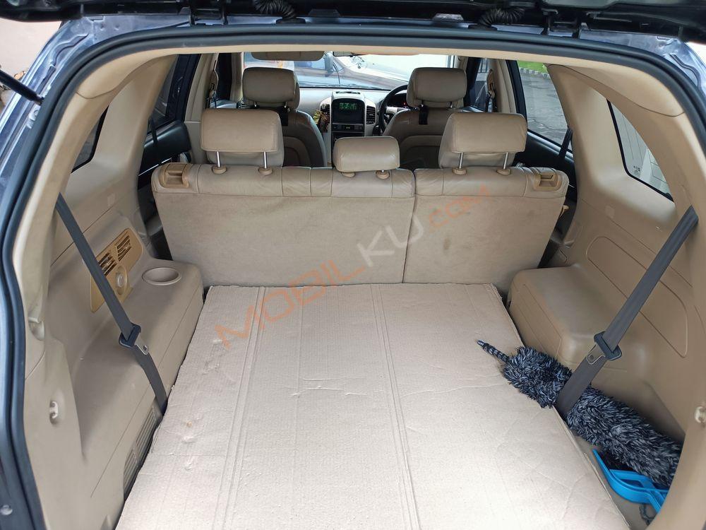 Mobil Chevrolet Captiva 2011