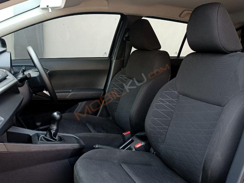 Mobil Toyota Agya 2023