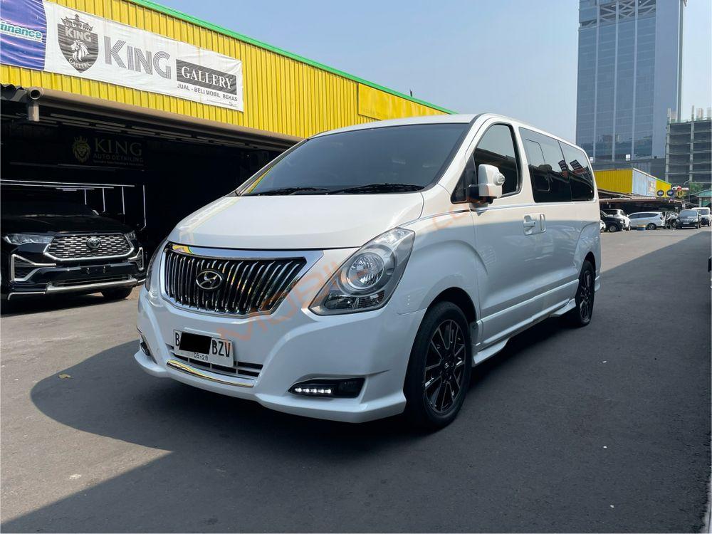 Mobil Hyundai H-1 2018