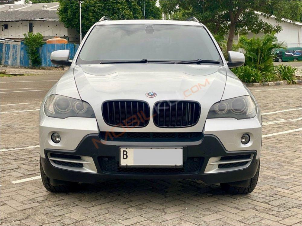 Mobil BMW X5 2008