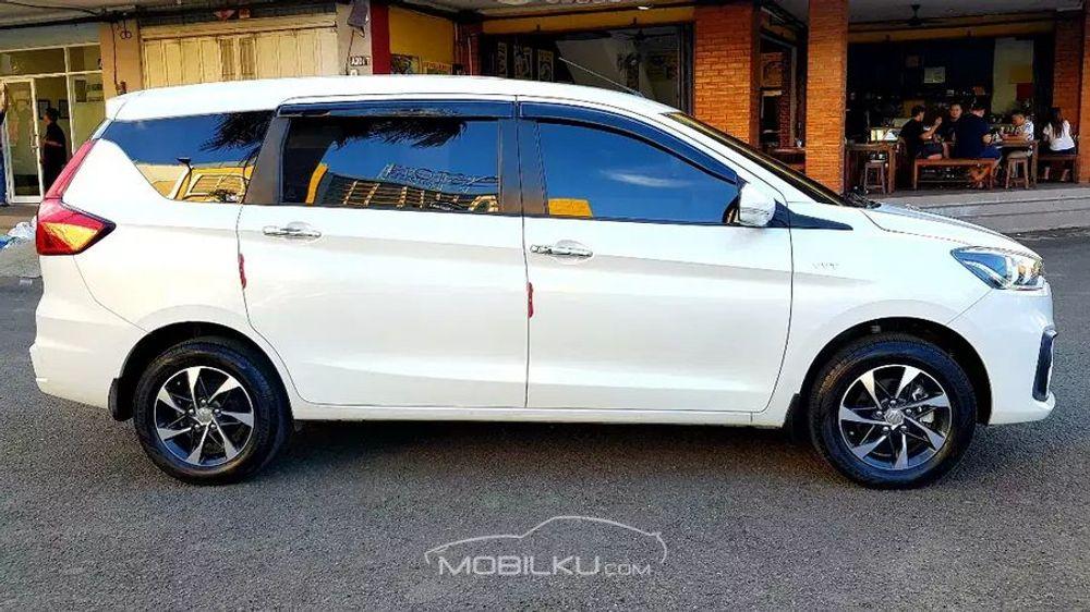 Mobil Suzuki Ertiga 2019