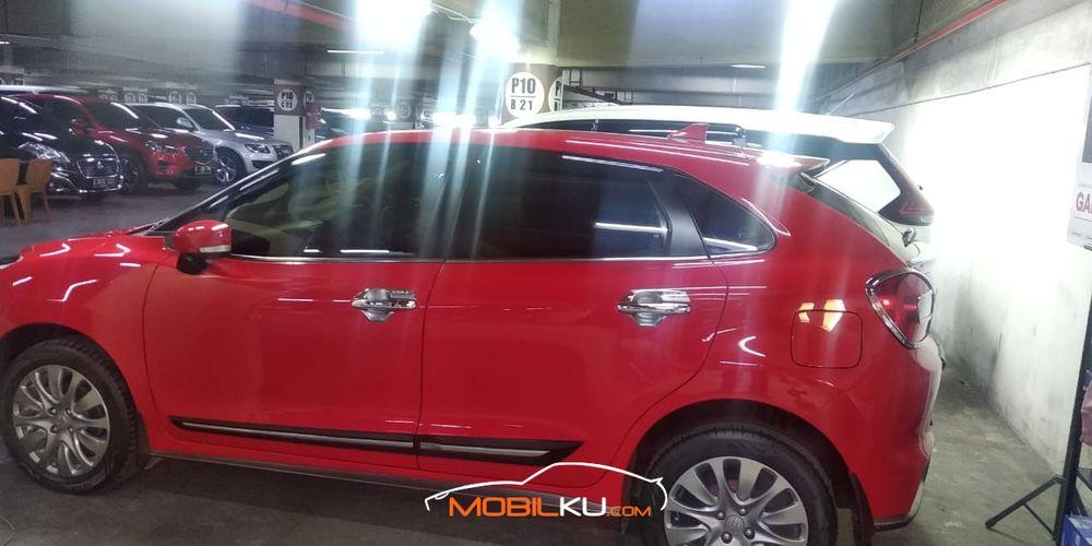 Mobil Suzuki Baleno 2018