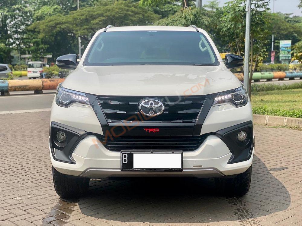 Mobil Toyota Fortuner 2019