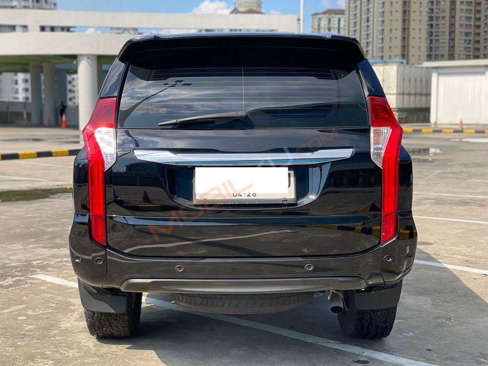 Mobil Mitsubishi Pajero Sport 2017