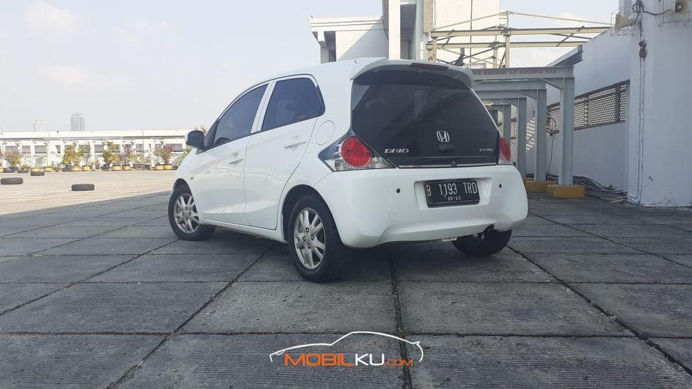 Mobil Honda Brio 2013