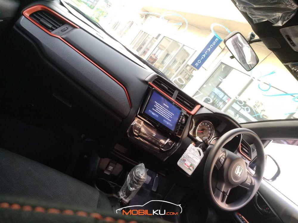 Mobil Honda Mobilio 2019