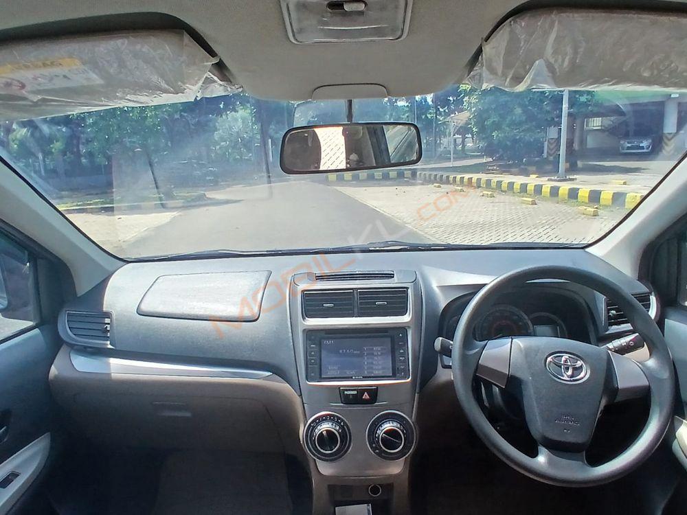 Mobil Toyota Avanza 2017