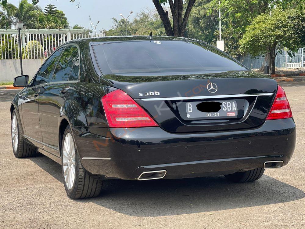 Mobil Mercedes-Benz S-Class 2011