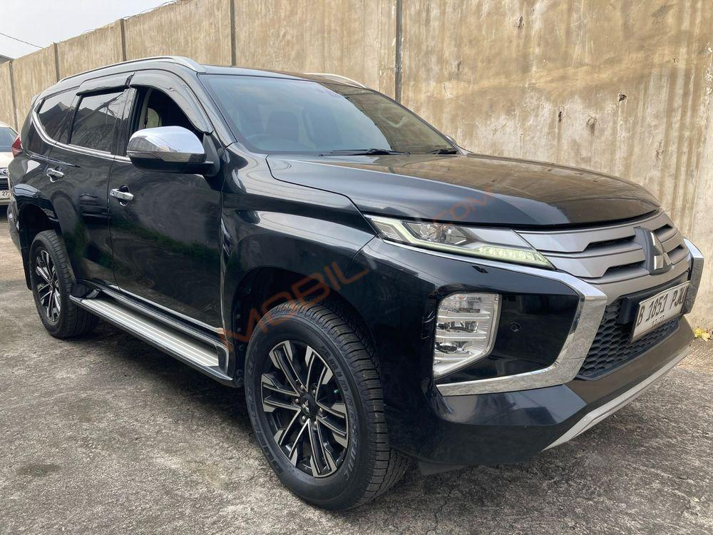 Mobil Mitsubishi Pajero Sport 2022