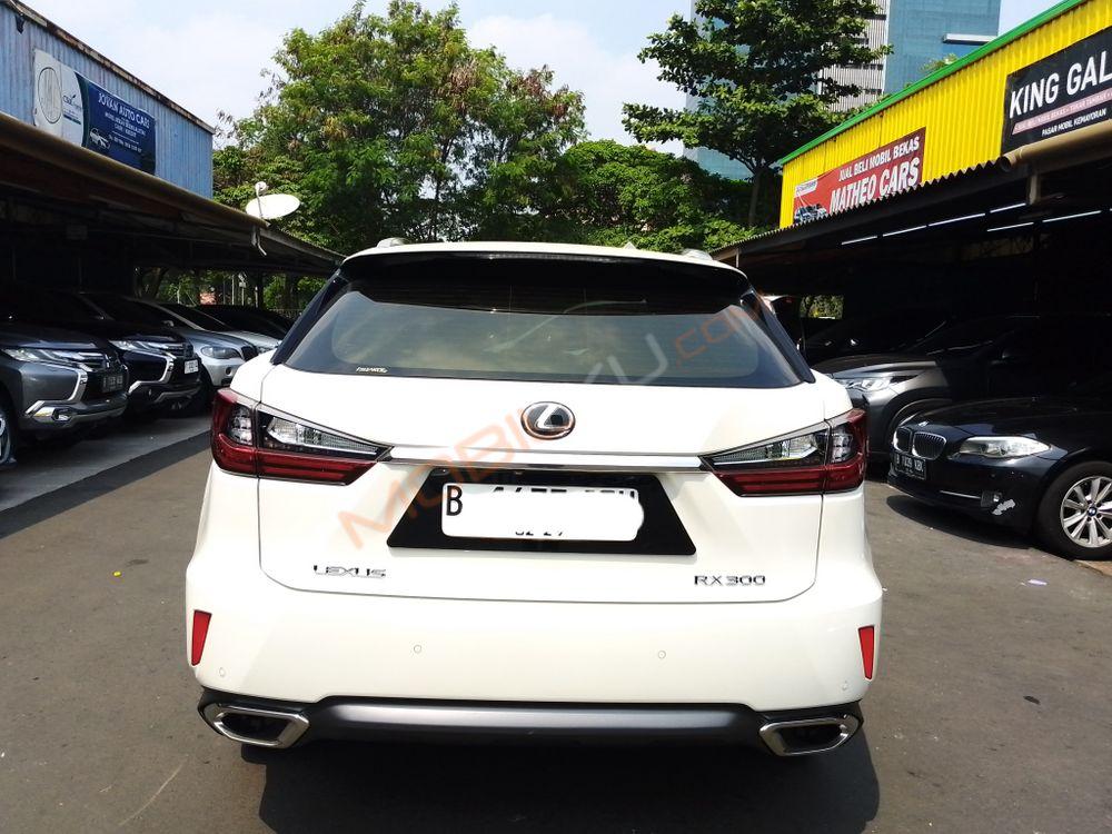 Mobil Lexus RX 2018