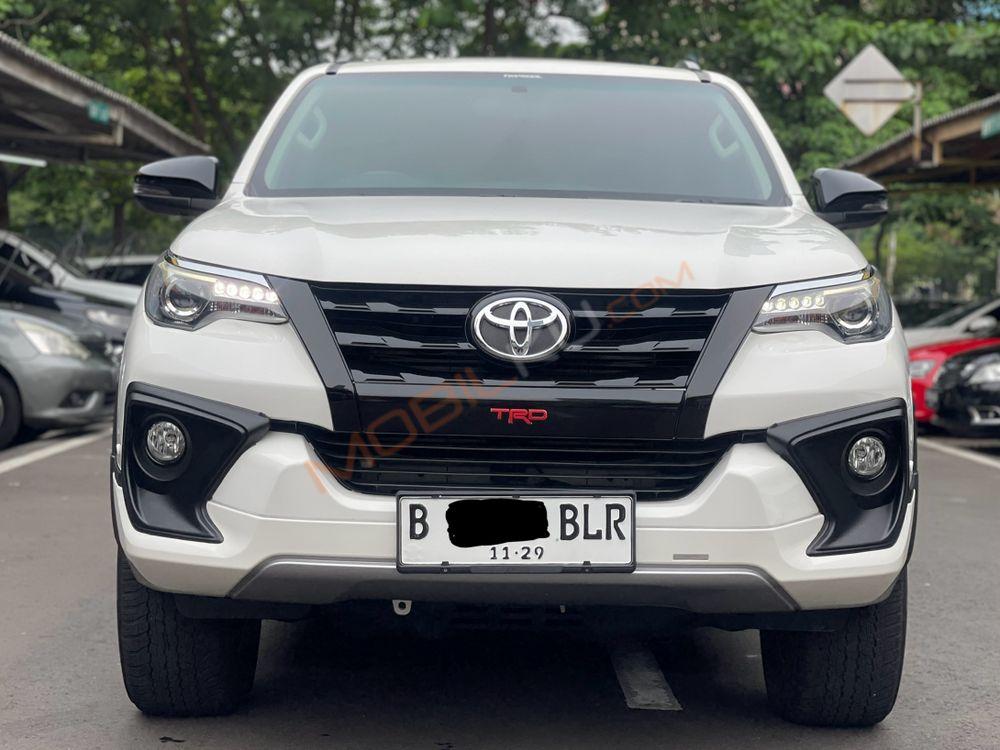Mobil Toyota Fortuner 2019