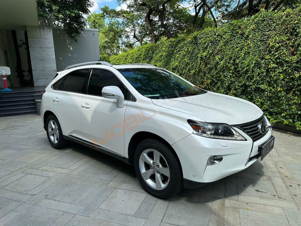 Mobil Lexus RX 2013